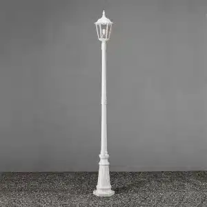 Lamp post light in matt white finish made from aluminium