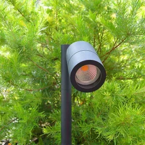 Outdoor Spike Garden Light Pole Mount