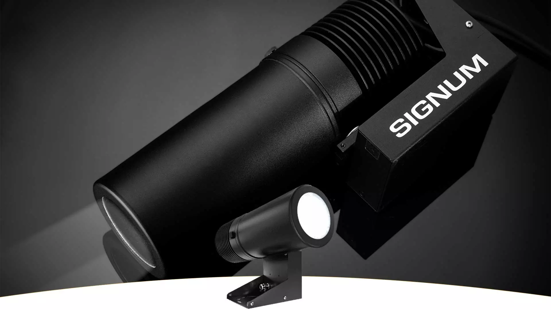 Signum Projector