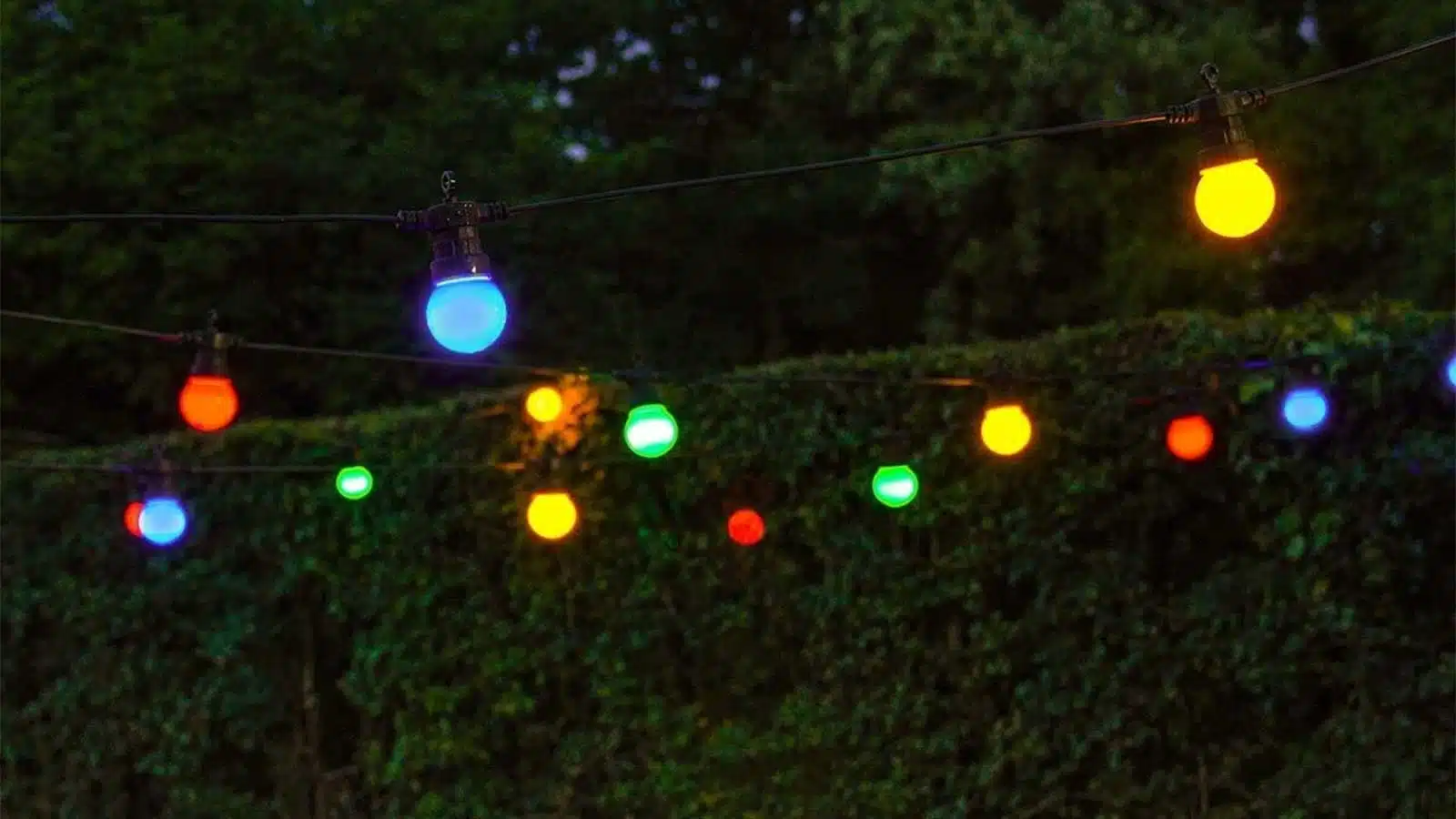 20 LED multicolour festoon lights garden display