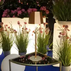 Rechargeable touch control table lamp in gold colour for indoor and outdoor use
