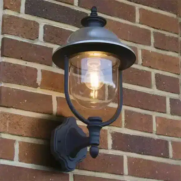 Outdoor Wall Lanterns