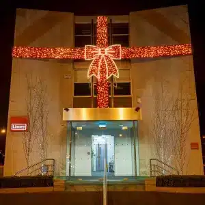 Giant red bow 2D Christmas decoration Lisney building project display