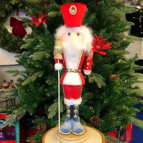 Indoor Christmas Figurines