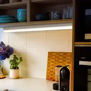 20W LED CCT T5 under cabinet batten light in kitchen