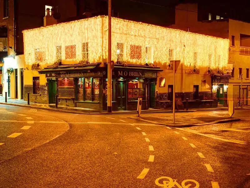 3M connectable outdoor curtain lights warm white ideal for weddings, events, shopfronts and hotels
