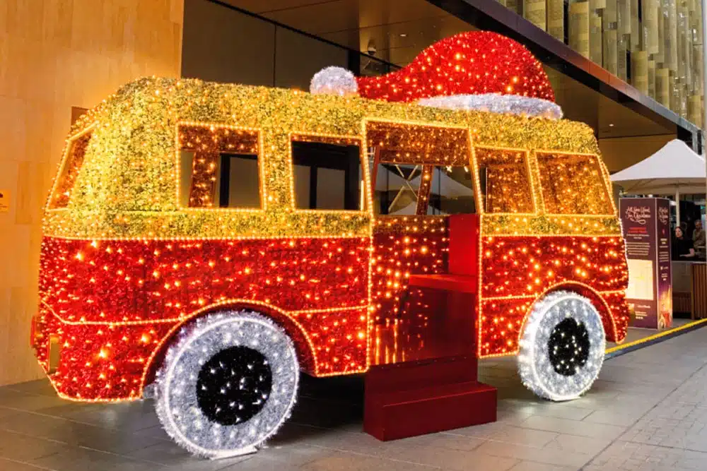 3D Santa bus for venues and shopping centres