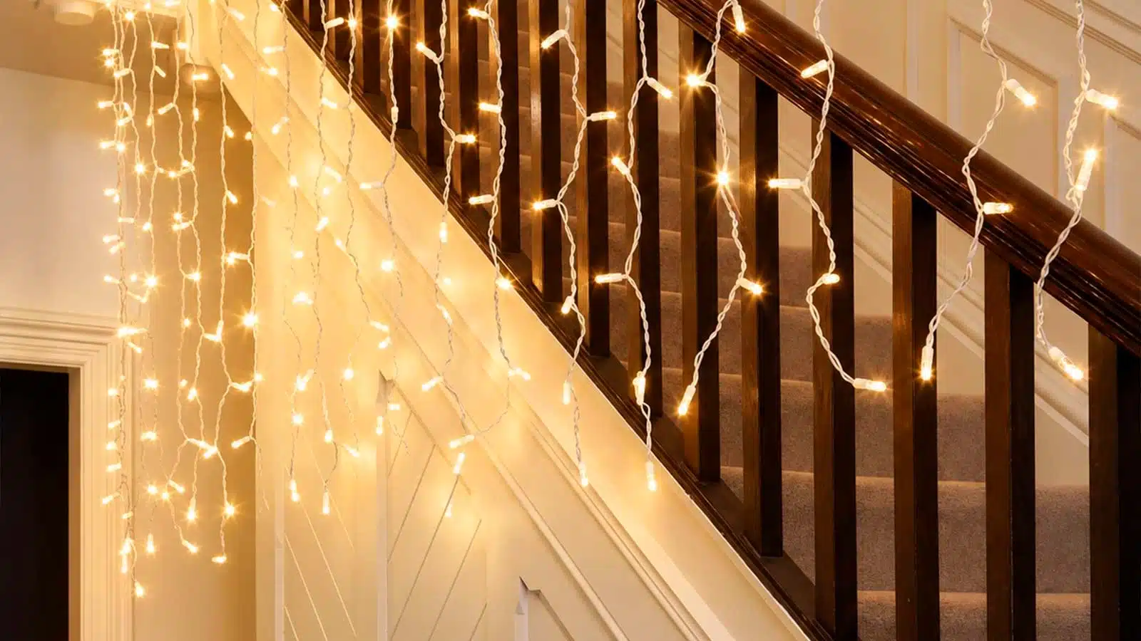 Connectable warm white LED curtain lights 1.5m drop for indoor use